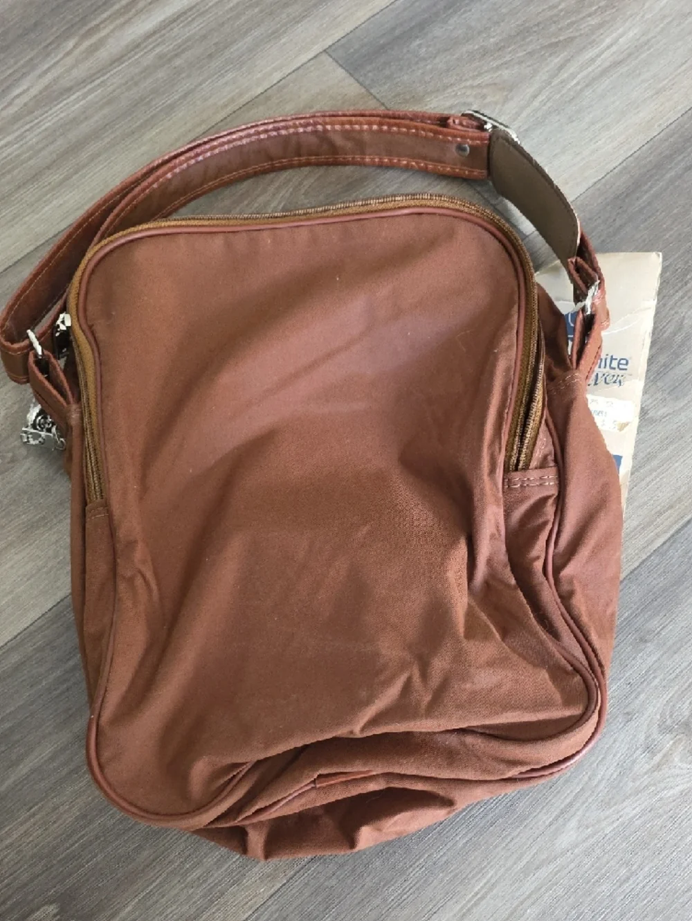 Samsonite Men's Rust Brown Messenger Crossbody Bag